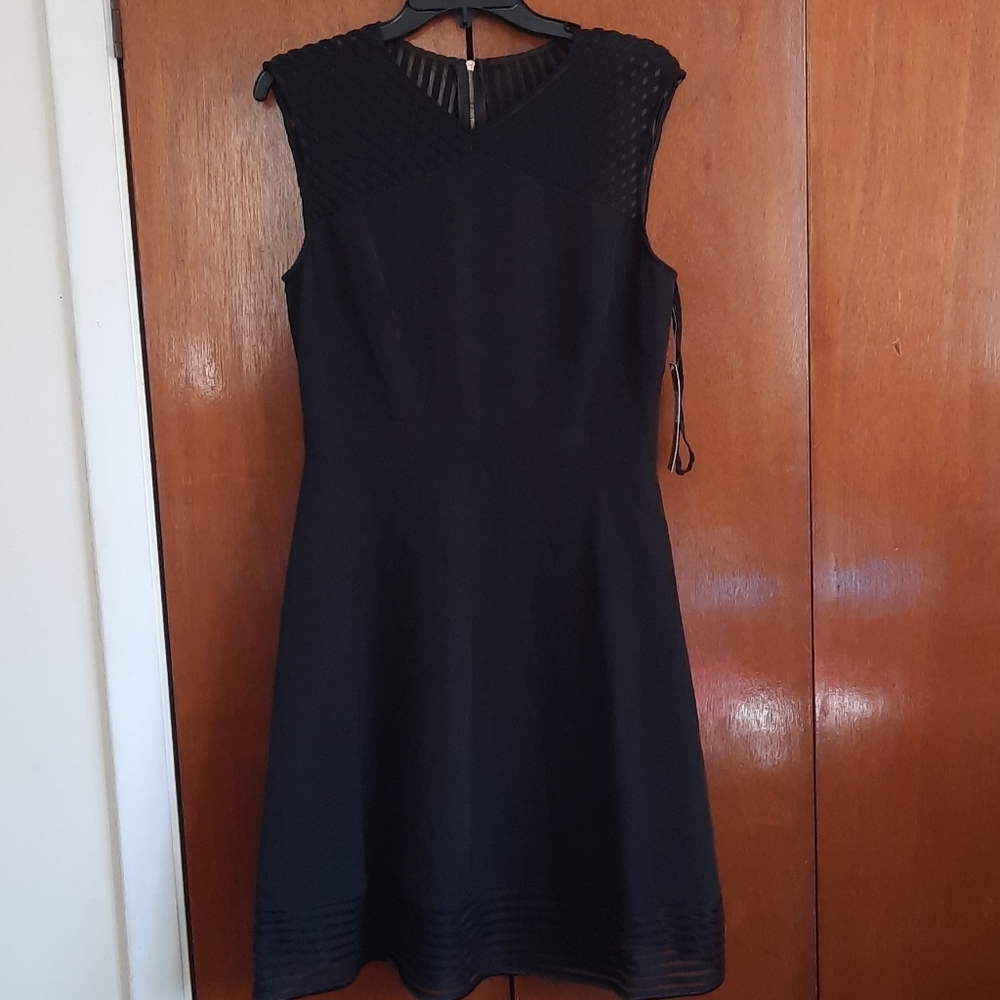 Classic Black Sleeveless Dress - Elegant Everyday